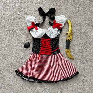 Women's Pirate Wench Costume